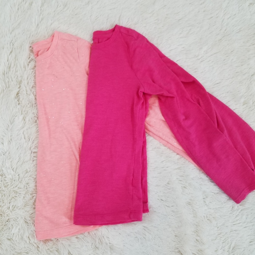 🎈🎈2 for $8🎈🎈Bundle of 2 Girls Long Sleeve Ts
